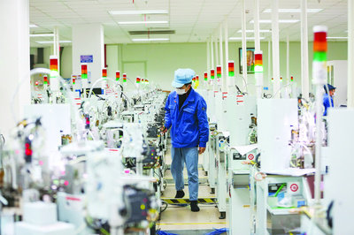 贵阳高新区 锚定“高”“新”定位，以研发试验驱动高质量发展